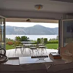 Skorponeria Beachfront House Skroponeria
