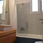 בית נופש Skorponeria Beachfront House *