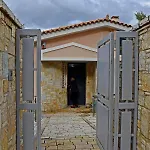 Skorponeria Beachfront House בית נופש Skroponeria