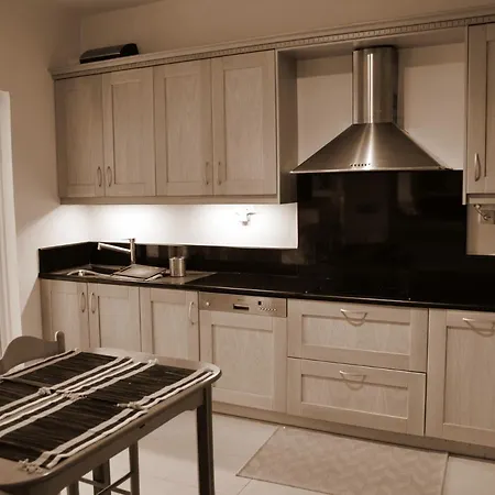 Дом отдыха Skorponeria Beachfront House Skroponeria