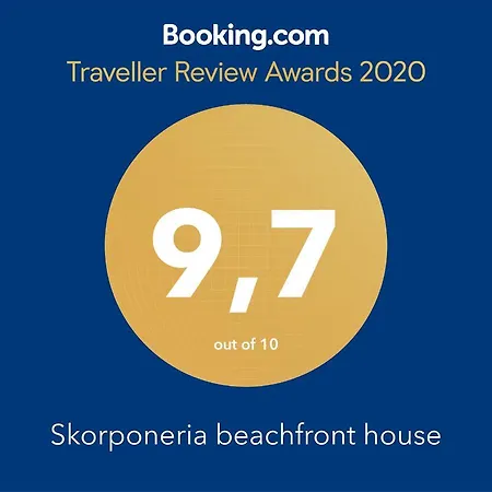 Skorponeria Beachfront House Ferienhaus *