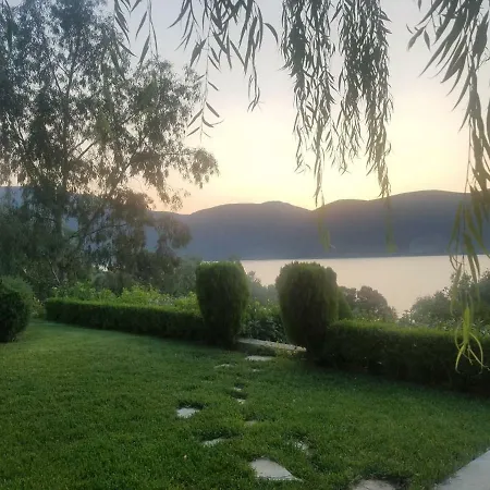 Holiday home Skorponeria Beachfront House *